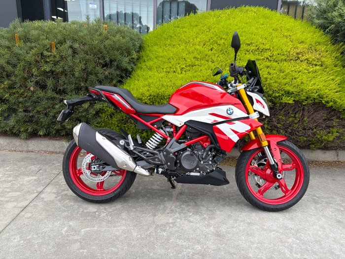 2024 BMW Motorrad G 310 R