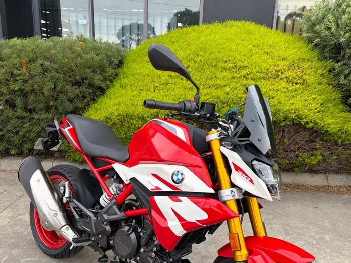 2024 BMW Motorrad G 310 R