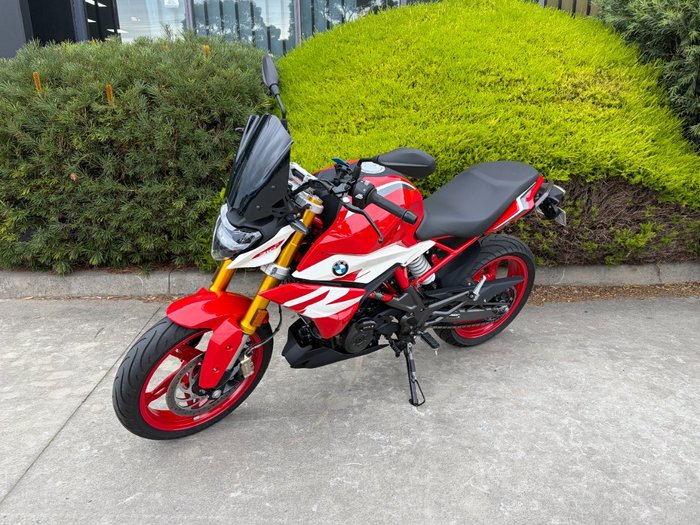 2024 BMW Motorrad G 310 R