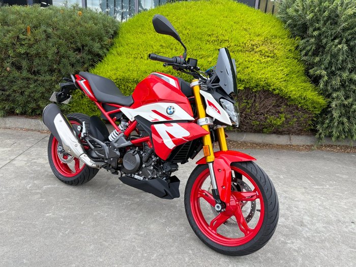 2024 BMW Motorrad G 310 R
