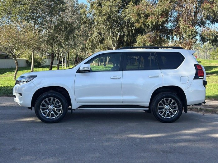 2017 Toyota Landcruiser Prado VX