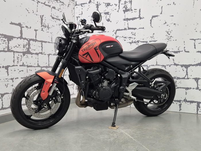 2023 Triumph Trident 660 Trident Orange