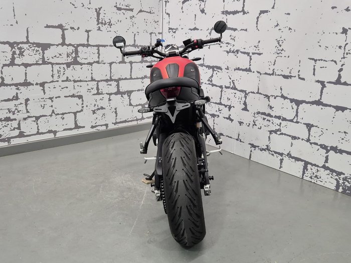2023 Triumph Trident 660 Trident Orange