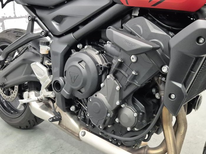 2023 Triumph Trident 660 Trident Orange