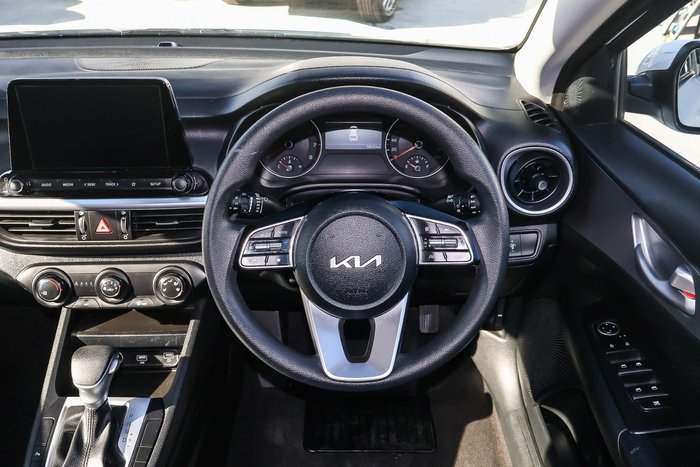 2024 Kia Cerato S