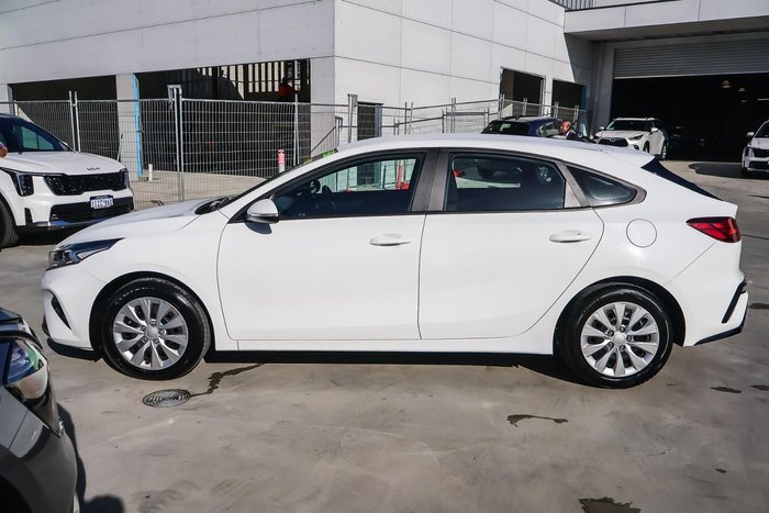 2024 Kia Cerato S