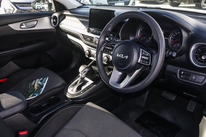 2024 Kia Cerato S