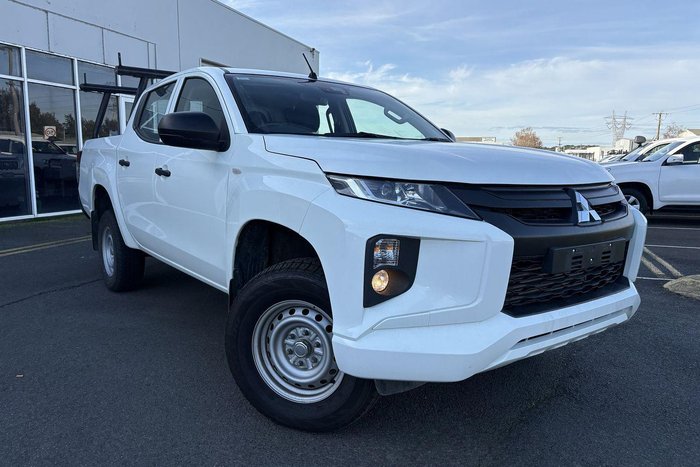 2022 Mitsubishi Triton