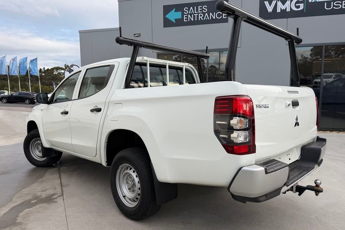 2022 Mitsubishi Triton
