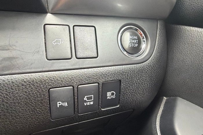 2017 Toyota Kluger Grande