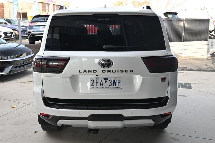 2023 Toyota Landcruiser GR Sport