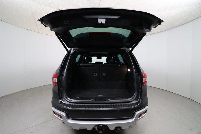 2019 Ford Everest Titanium