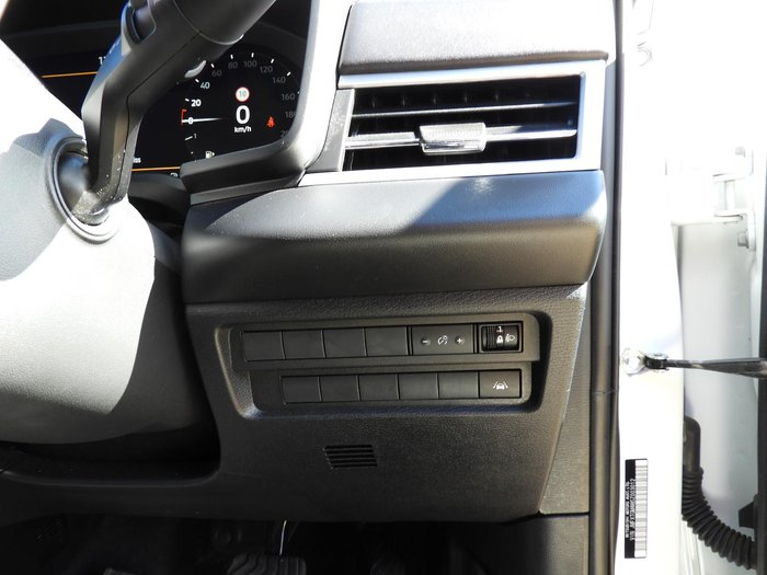 2025 Mitsubishi Outlander LS