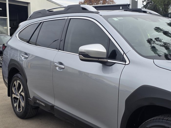 2022 Subaru Outback AWD Touring