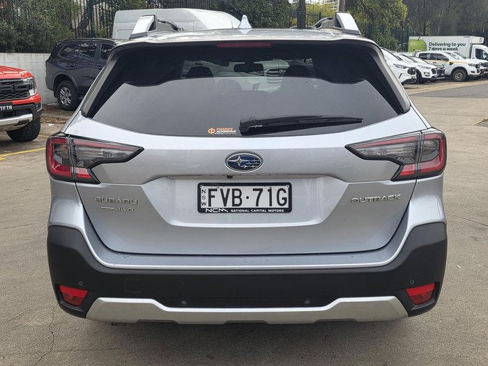 2022 Subaru Outback AWD Touring