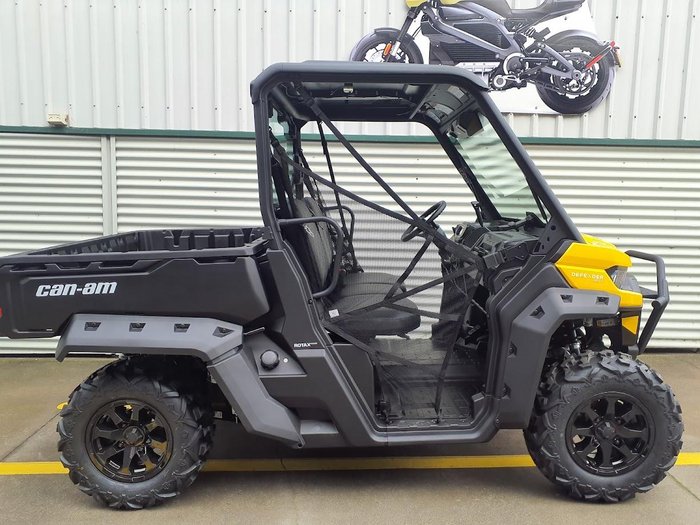 2026 Can-Am Defender XU HD9 Defender Yellow