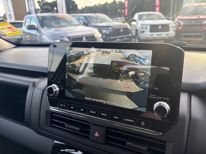 2025 Mitsubishi Triton GLX