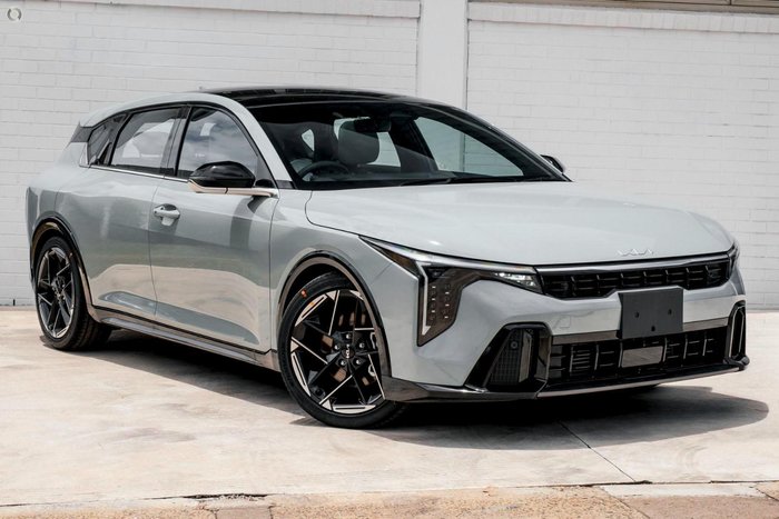 2026 Kia K4