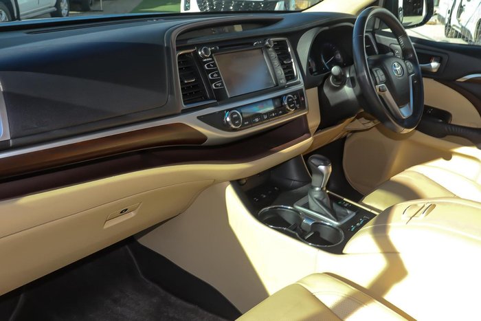 2014 Toyota Kluger Grande