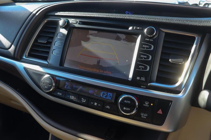 2014 Toyota Kluger Grande