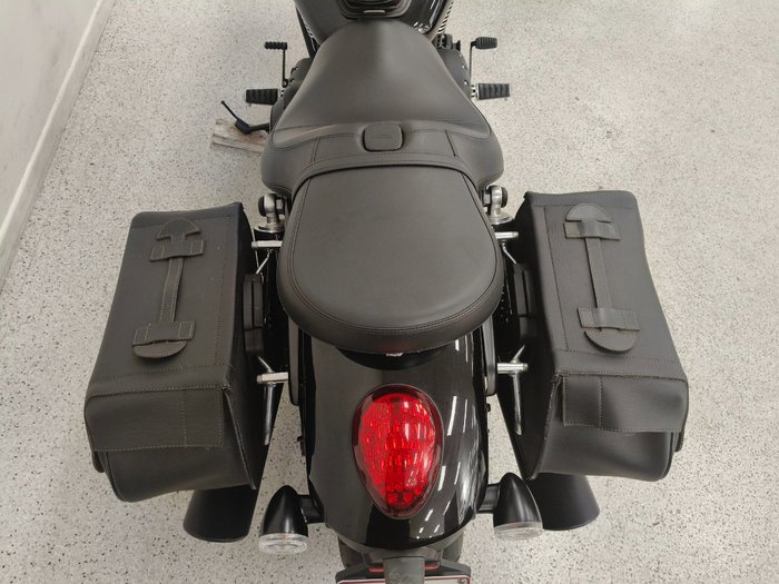 2016 Triumph THUNDERBIRD STORM (ABS) Black
