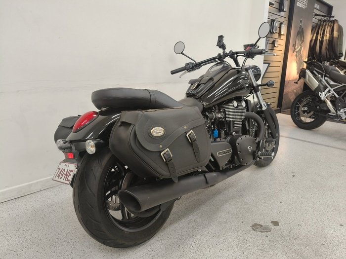 2016 Triumph THUNDERBIRD STORM (ABS) Black