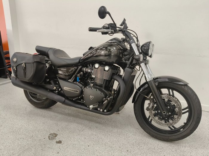 2016 Triumph THUNDERBIRD STORM (ABS) Black