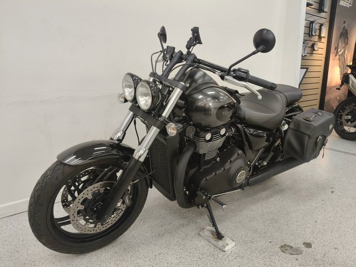 2016 Triumph THUNDERBIRD STORM (ABS) Black