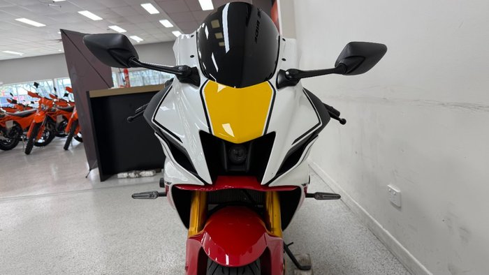 2022 YAMAHA YZF-R7LA White
