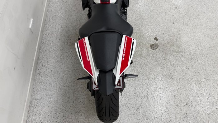 2022 YAMAHA YZF-R7LA White