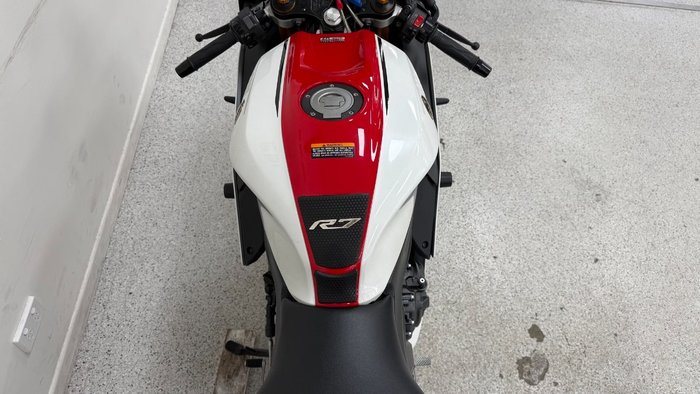 2022 YAMAHA YZF-R7LA White