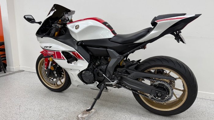 2022 YAMAHA YZF-R7LA White