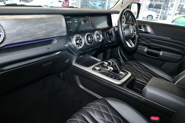2023 GWM Tank 300 Lux Hybrid