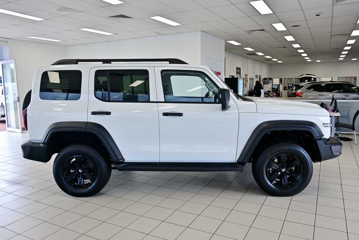 2023 GWM Tank 300 Lux Hybrid