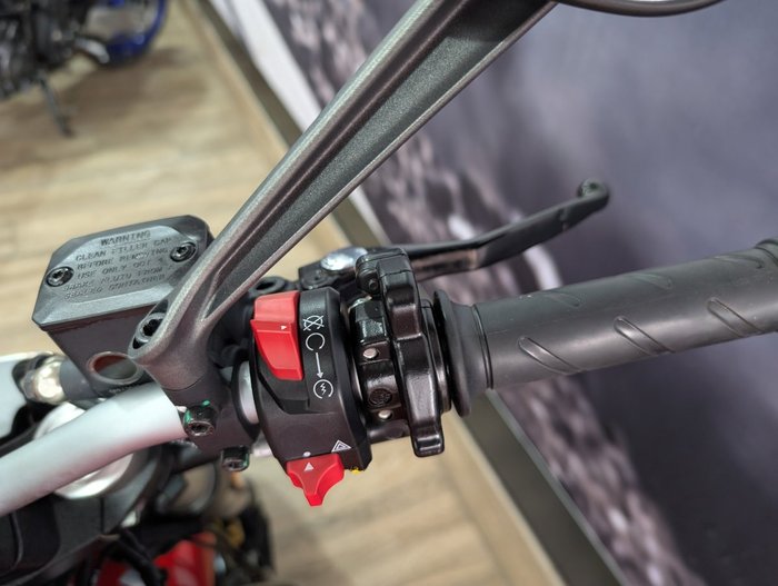 2021 DUCATI MONSTER 659 (ABS) RED