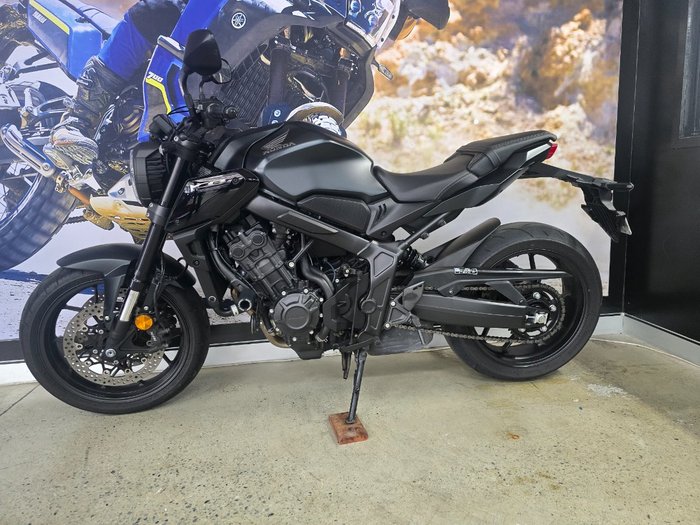 2023 Honda CB650R BLACK