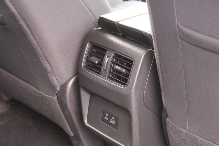 2024 Nissan X-TRAIL ST