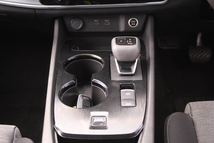 2024 Nissan X-TRAIL ST