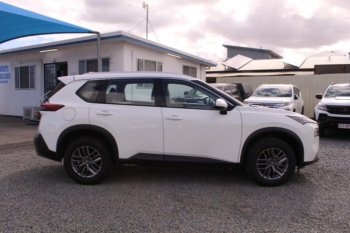 2024 Nissan X-TRAIL ST