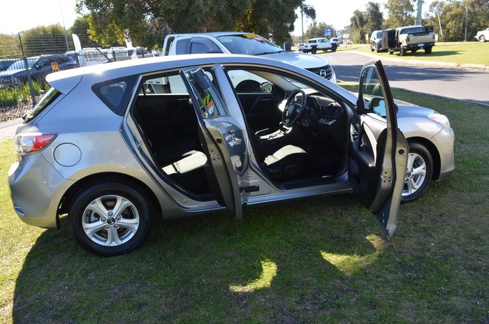 2013 Mazda 3 Neo