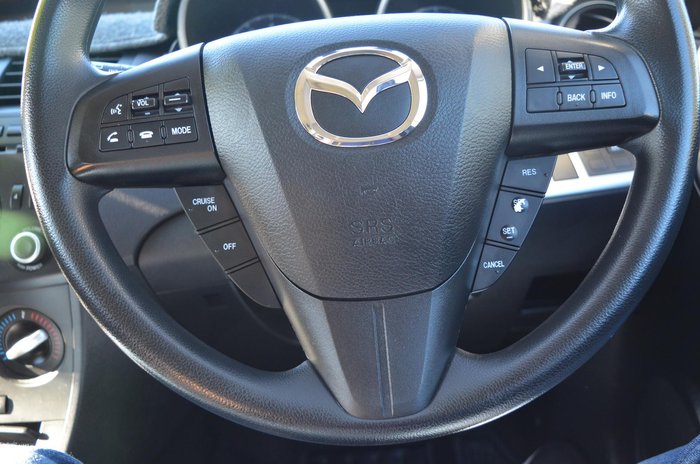 2013 Mazda 3 Neo