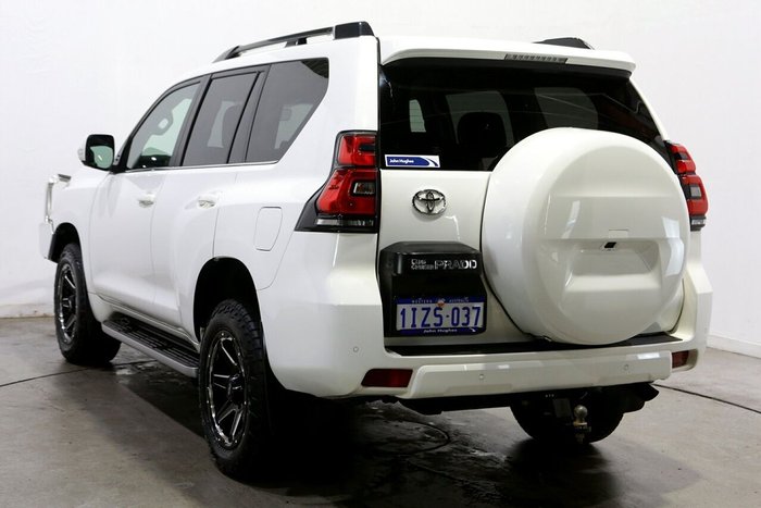 2022 Toyota Landcruiser Prado Kakadu