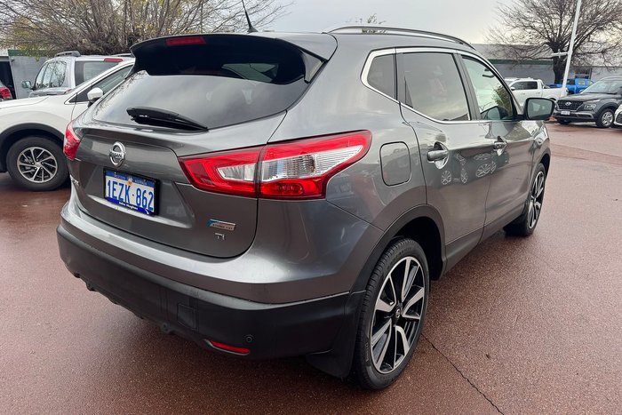 2016 Nissan QASHQAI Ti