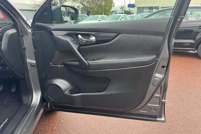 2016 Nissan QASHQAI Ti