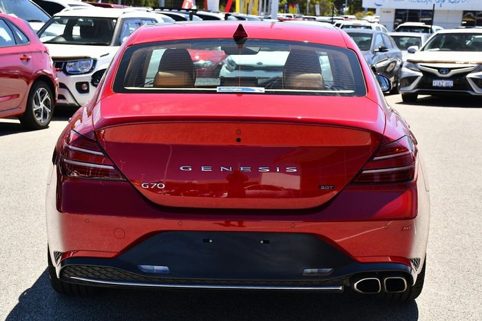 2022 Genesis G70