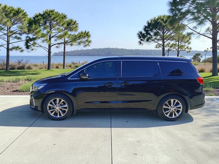 2019 Kia Carnival Platinum