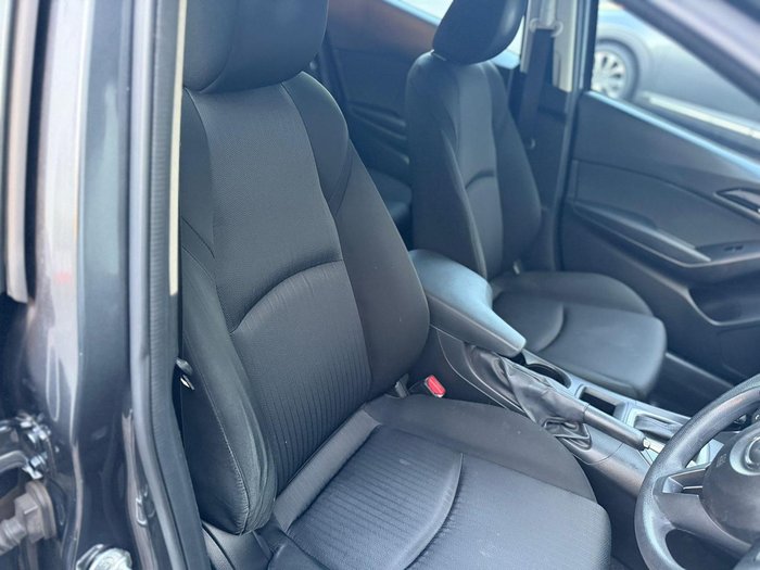 2014 Mazda 3 Neo