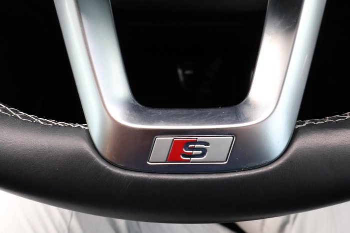 2021 Audi Q3 40 TFSI S line