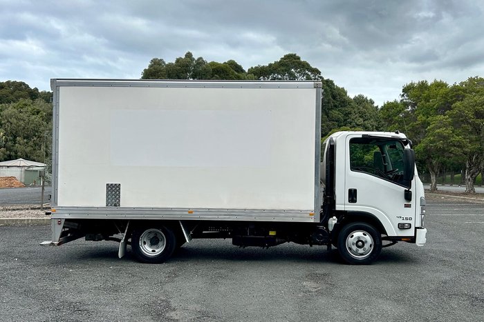 2022 Isuzu N Series