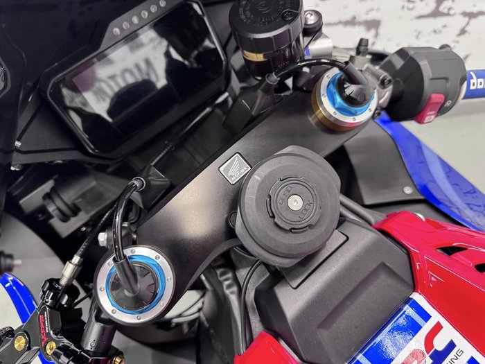 2025 Honda CBR1000RR-R SP ABS Fireblade Fireblade Red